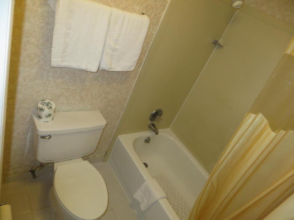 Howard Johnson By Wyndham Commerce Ga Quarto foto